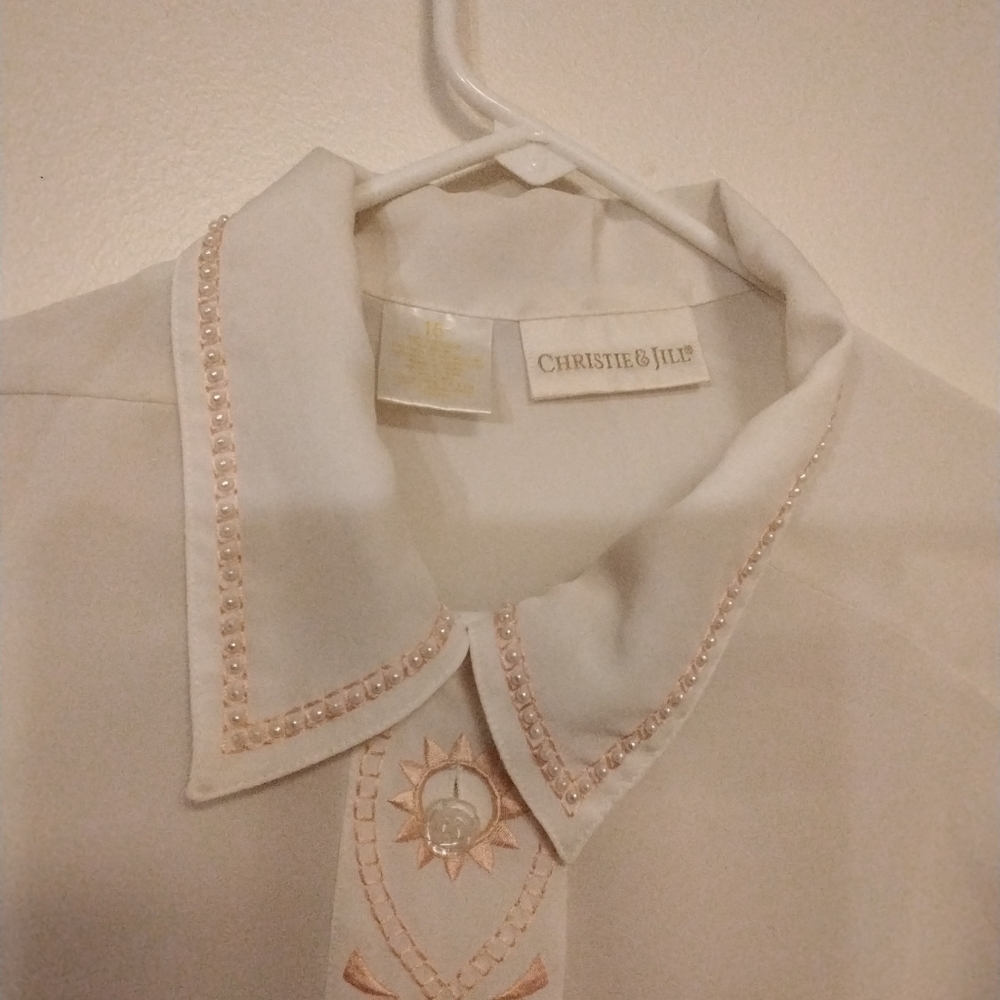 Women long sleeves blouse - Picture 2 of 4